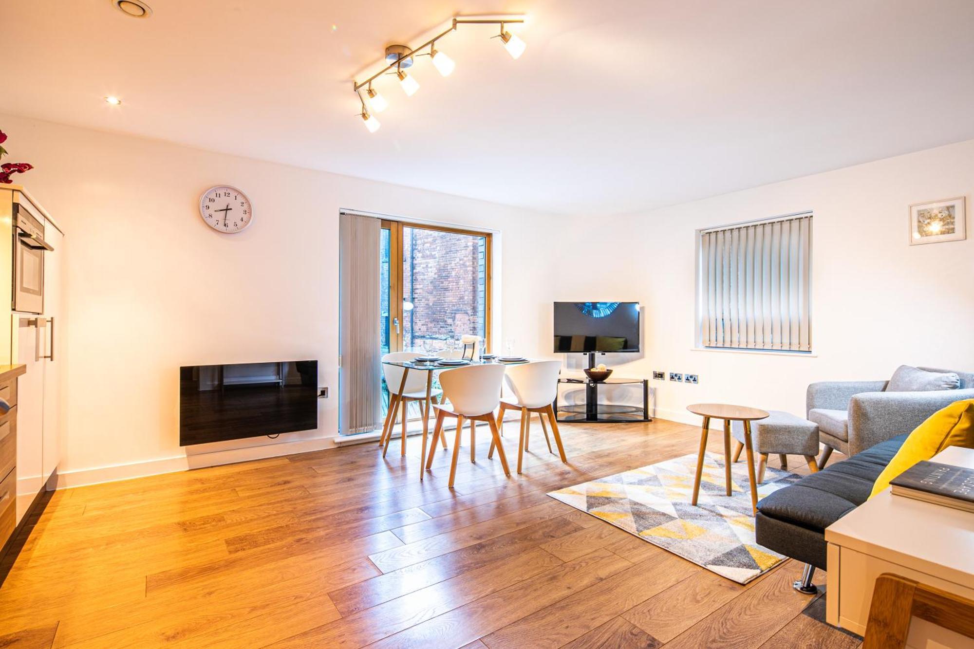 Stylish 2 Bed Apt 18 - City Centre, Free Parking, Espresso Machine & Netflix - Hosted By Stay Host Save Sheffield Esterno foto