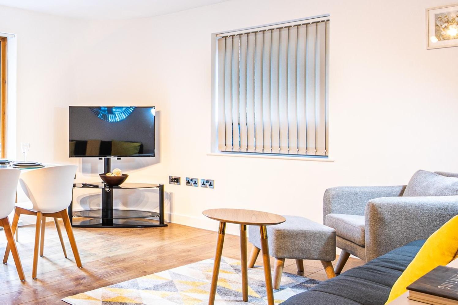 Stylish 2 Bed Apt 18 - City Centre, Free Parking, Espresso Machine & Netflix - Hosted By Stay Host Save Sheffield Esterno foto